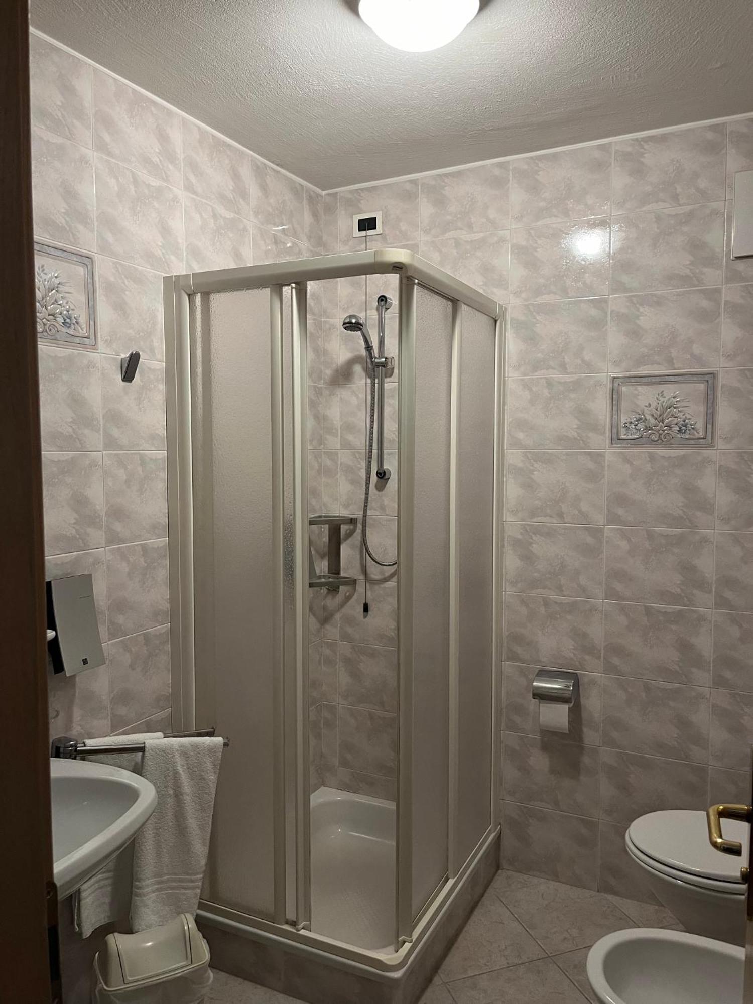 Dolomiten Hotel Irma กานาเซย์ ภายนอก รูปภาพ