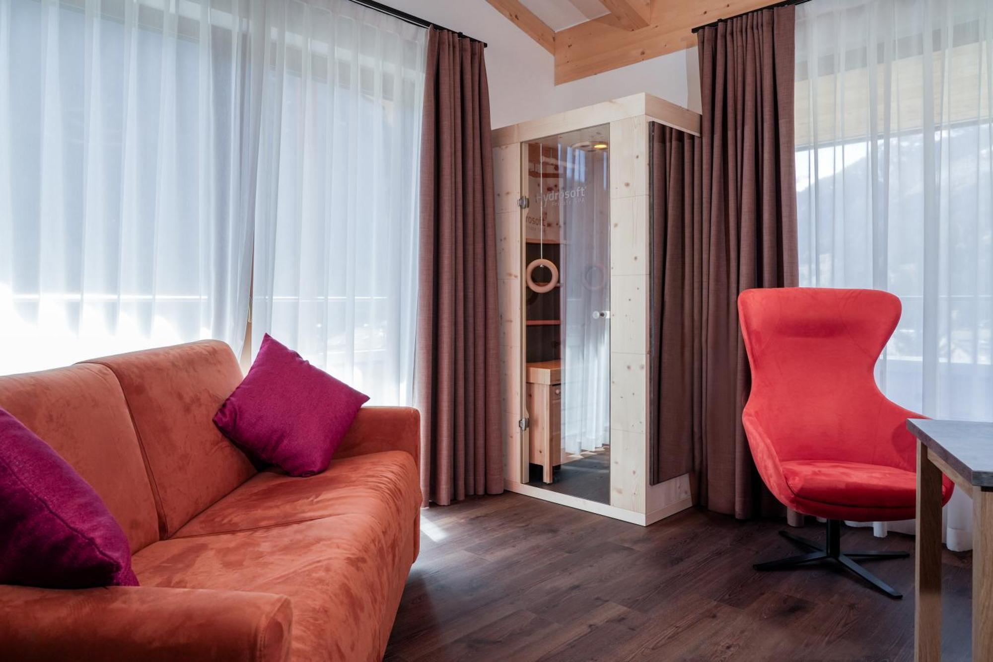 Dolomiten Hotel Irma กานาเซย์ ภายนอก รูปภาพ