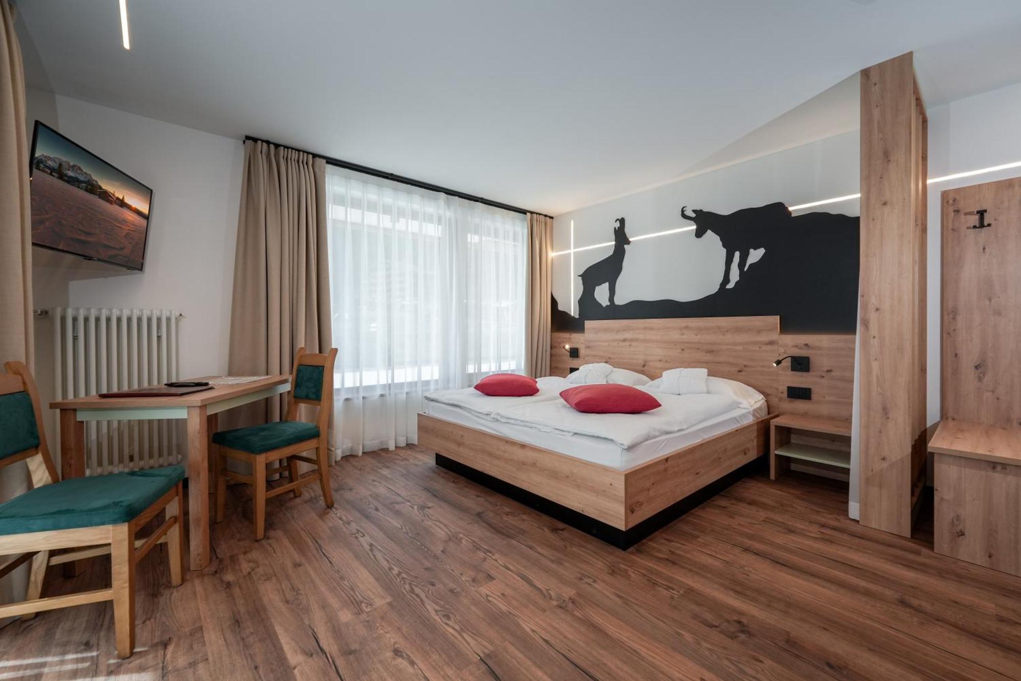 Dolomiten Hotel Irma กานาเซย์ ภายนอก รูปภาพ