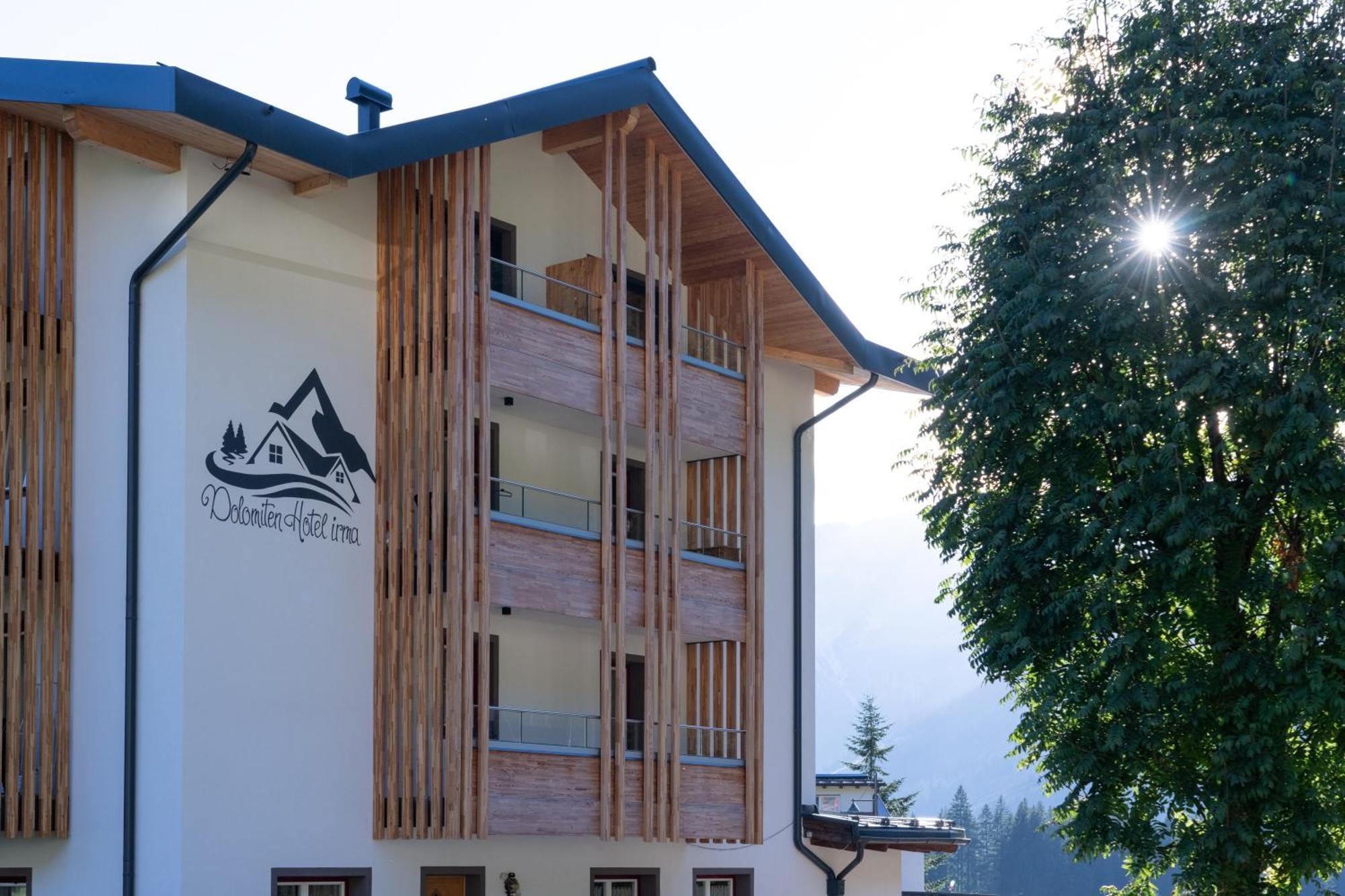 Dolomiten Hotel Irma กานาเซย์ ภายนอก รูปภาพ