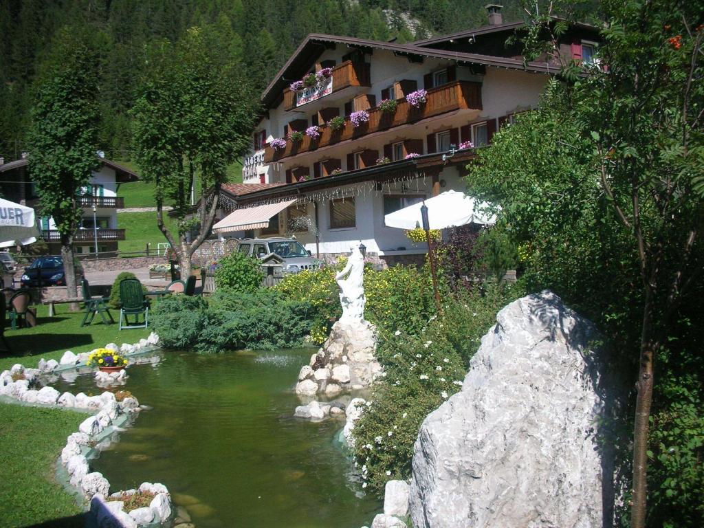 Dolomiten Hotel Irma กานาเซย์ ภายนอก รูปภาพ
